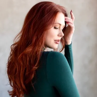 @MaitlandWard - Twitter Account Stats