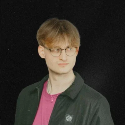 @MandeOW - Twitter Account Stats