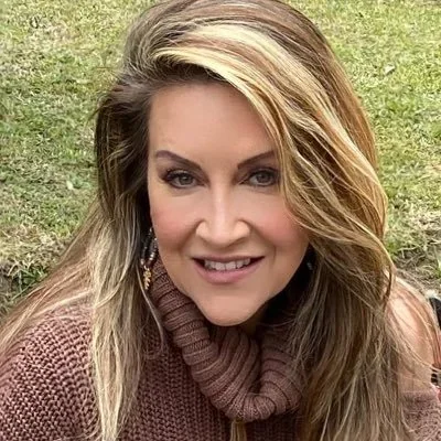 @MariaTCardona - Twitter Account Stats
