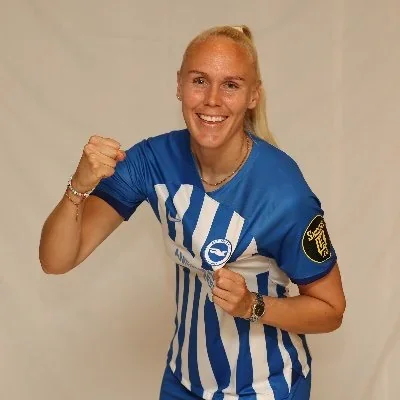 @mariathorisdott - Twitter Account Stats