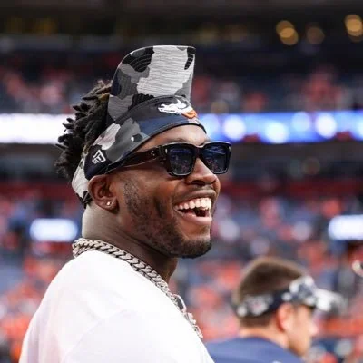@Melvingordon25 - Twitter Account Stats