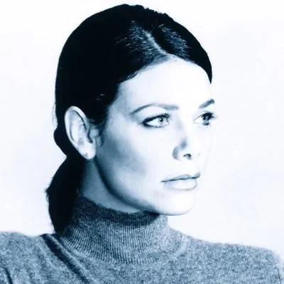 @MeredthSalenger - Twitter Account Stats