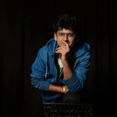 @Mortal04907880 - Twitter Account Stats