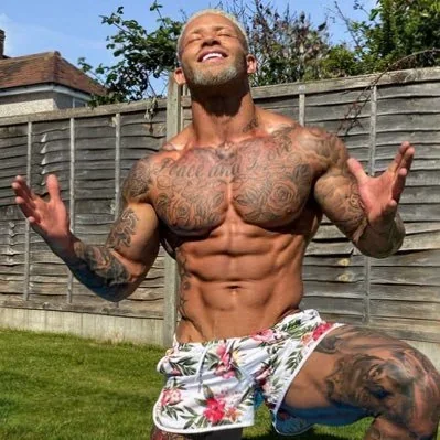 @MrAshleyCain - Twitter Account Stats