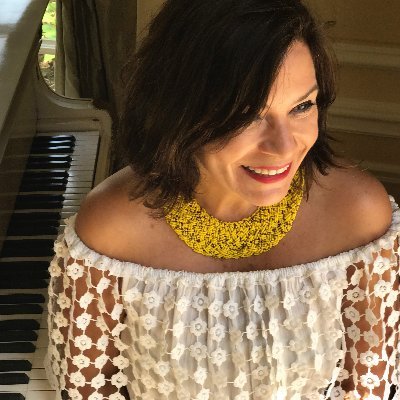 Nathalie Cely Suárez