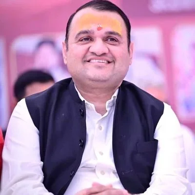 @NirmalUtkarsh - Twitter Account Stats
