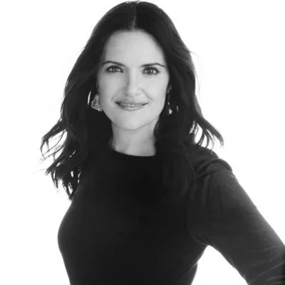 @NomikiKonst - Twitter Account Stats