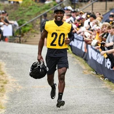 @P2 - Twitter Account Stats