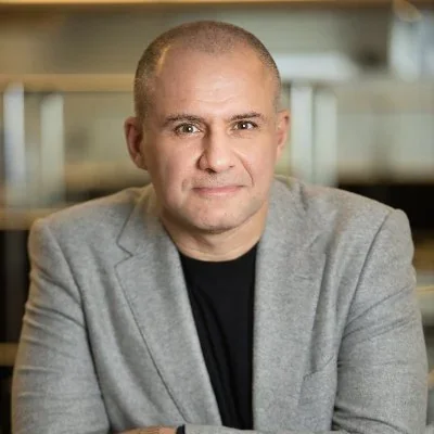 @rtorossian5wpr - Twitter Account Stats