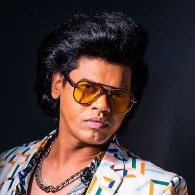 SIDDHARTH JADHAV 🇮🇳