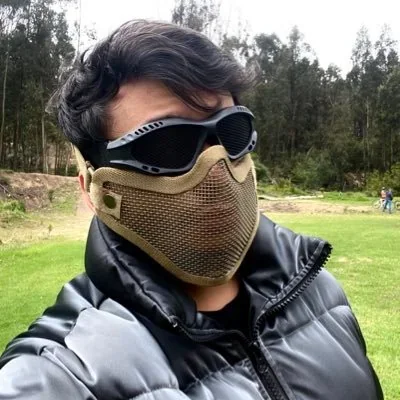 @SebasArango - Twitter Account Stats
