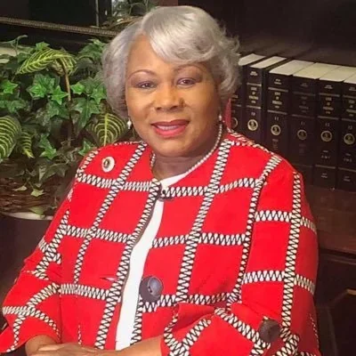 @SenLouiseLucas - Twitter Account Stats