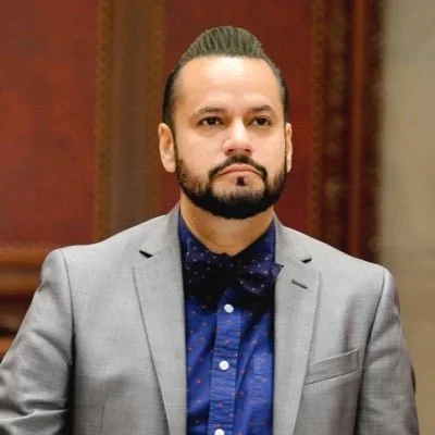 @SenatorSerrano - Twitter Account Stats