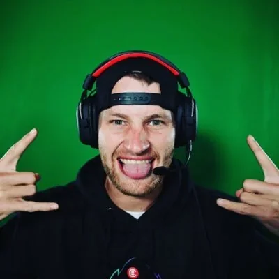 @Sheldon_Sniper - Twitter Account Stats