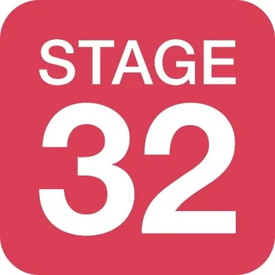 @Stage32 - Twitter Account Stats