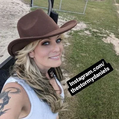 @StormyDaniels - Twitter Account Stats