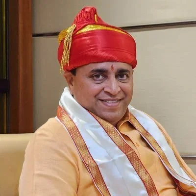 @Sunil_Deodhar - Twitter Account Stats