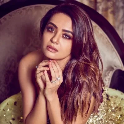 @SurveenChawla - Twitter Account Stats