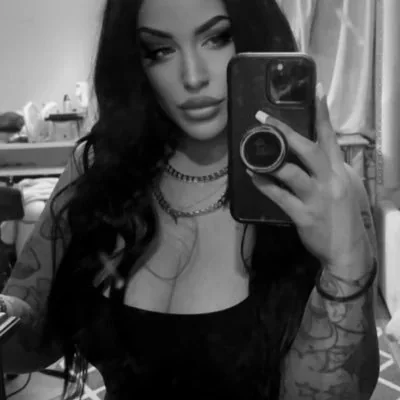 @SydneyREDtaylor - Twitter Account Stats