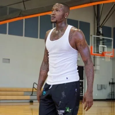 @T_Rozzay3 - Twitter Account Stats
