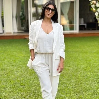 @TanishaaMukerji - Twitter Account Stats
