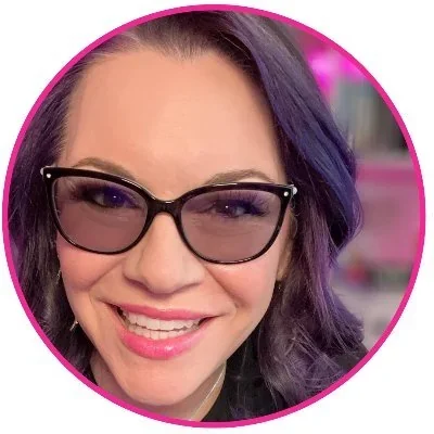 @theemilydbaker - Twitter Account Stats