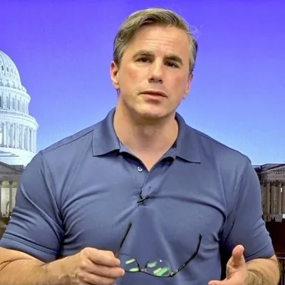@TomFitton - Twitter Account Stats