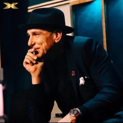 @VinnieJones65 - Twitter Account Stats