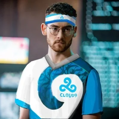 @VulcanLoL - Twitter Account Stats
