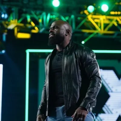 @WWEApollo - Twitter Account Stats