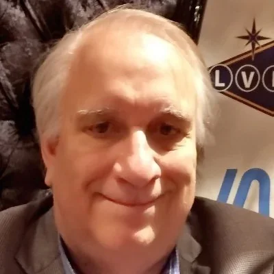 @WarrenWhitlock - Twitter Account Stats