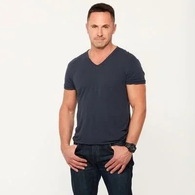 @WilliamdeVry1 - Twitter Account Stats