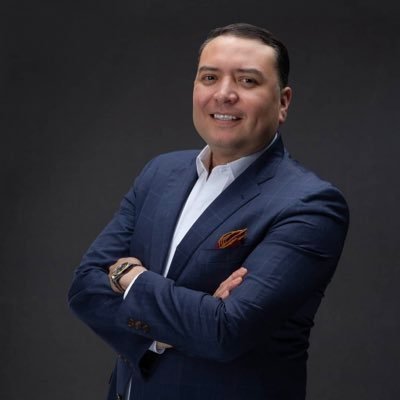 Willie González