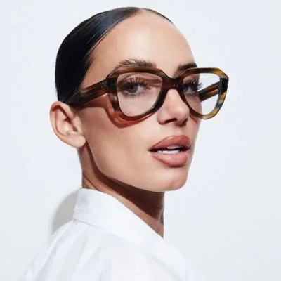 @YesJulz - Twitter Account Stats