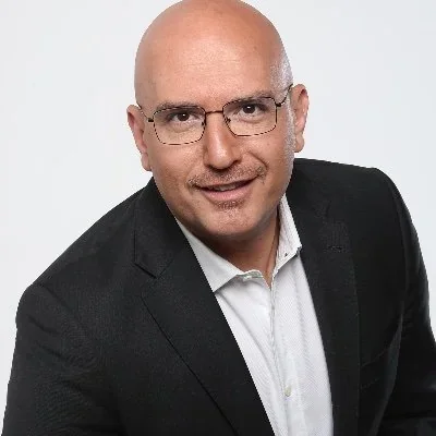 @Zaven_K - Twitter Account Stats