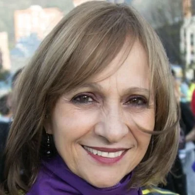 @angelamrobledo - Twitter Account Stats