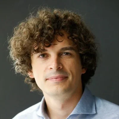 @antontroian - Twitter Account Stats
