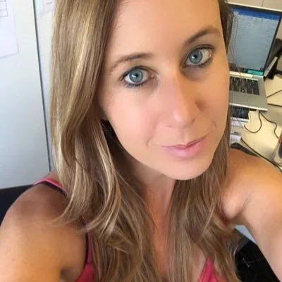 @auroranacarino - Twitter Account Stats
