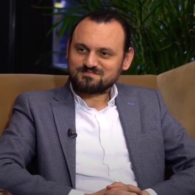 Can Özçelik