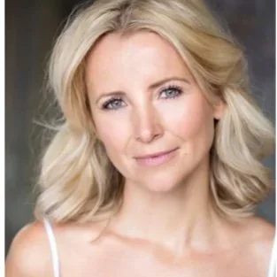 @carleystenson - Twitter Account Stats