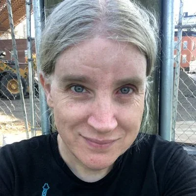 @carolynmichelle - Twitter Account Stats