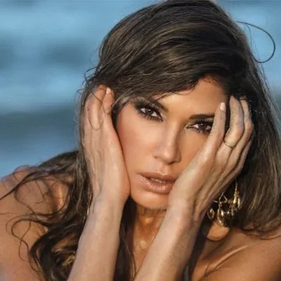 @catherine_fulop - Twitter Account Stats