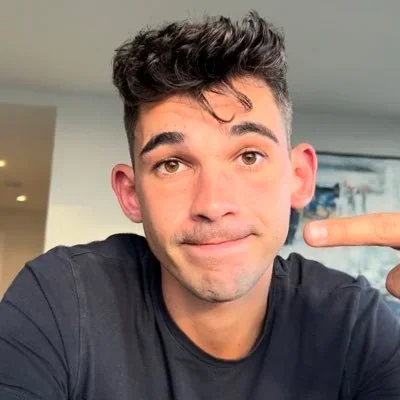 @charliedanjones - Twitter Account Stats