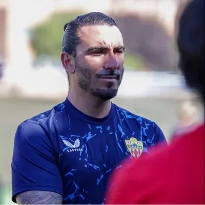 @chicoflores - Twitter Account Stats