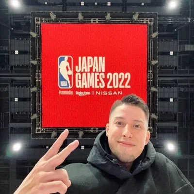 @chrisnewtokyo - Twitter Account Stats