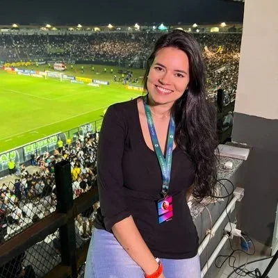 @clara_mellos - Twitter Account Stats