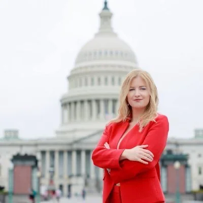 @courtneyknorris - Twitter Account Stats