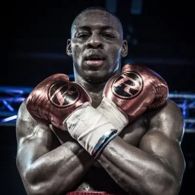 @dan_azeez - Twitter Account Stats