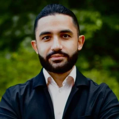 @danielriazat - Twitter Account Stats