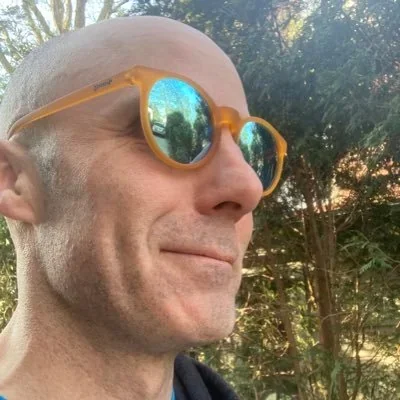 @danmoulthrop - Twitter Account Stats